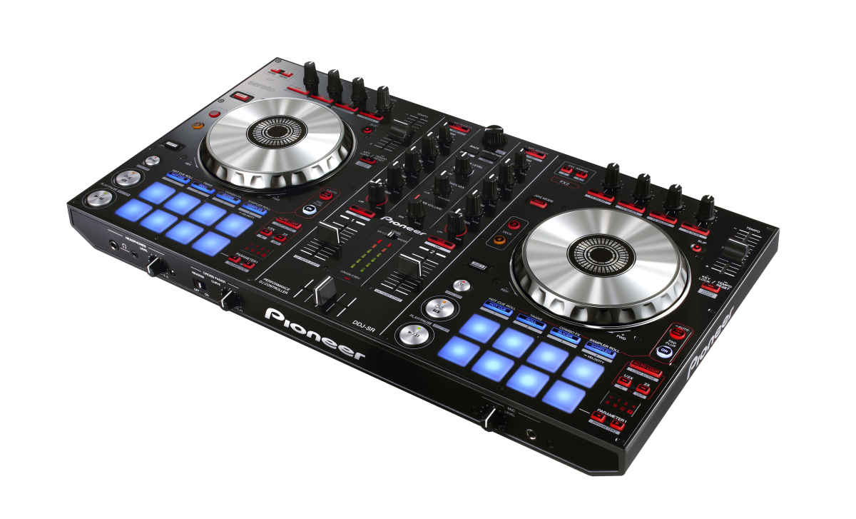 Pioneer DDJ-SR - Компактный двухканальный контроллер созданный для работы с  Serato DJ. Купить в Саратове по выгодной цене в SaleSound